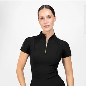 Maximilian Frame Short Sleeve Base Layer